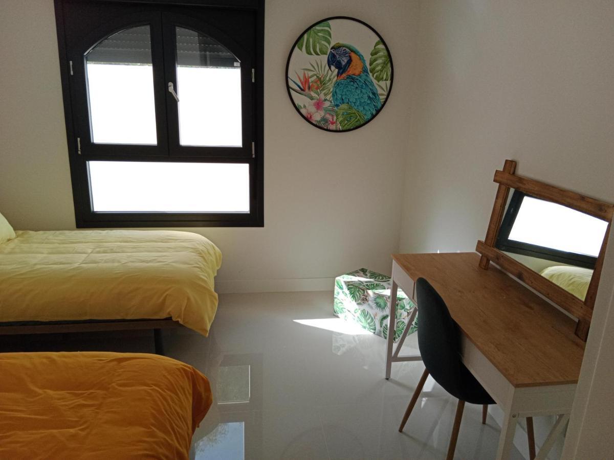 La Paloma Beach Apartment With Pool By Casa Del Sol Hr 마닐바 외부 사진